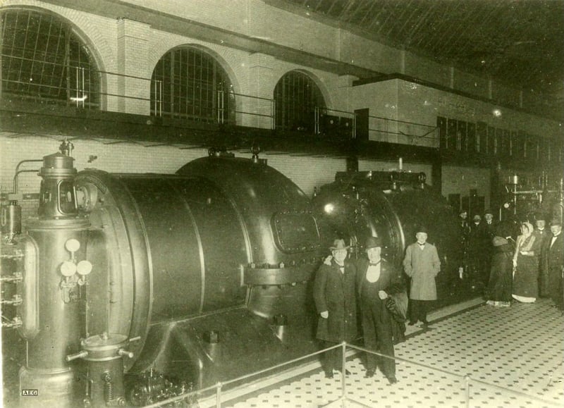 Power plant Moabit 2 with Edison and Rathenau Power plant Moabit 2 with Edison and Rathenau